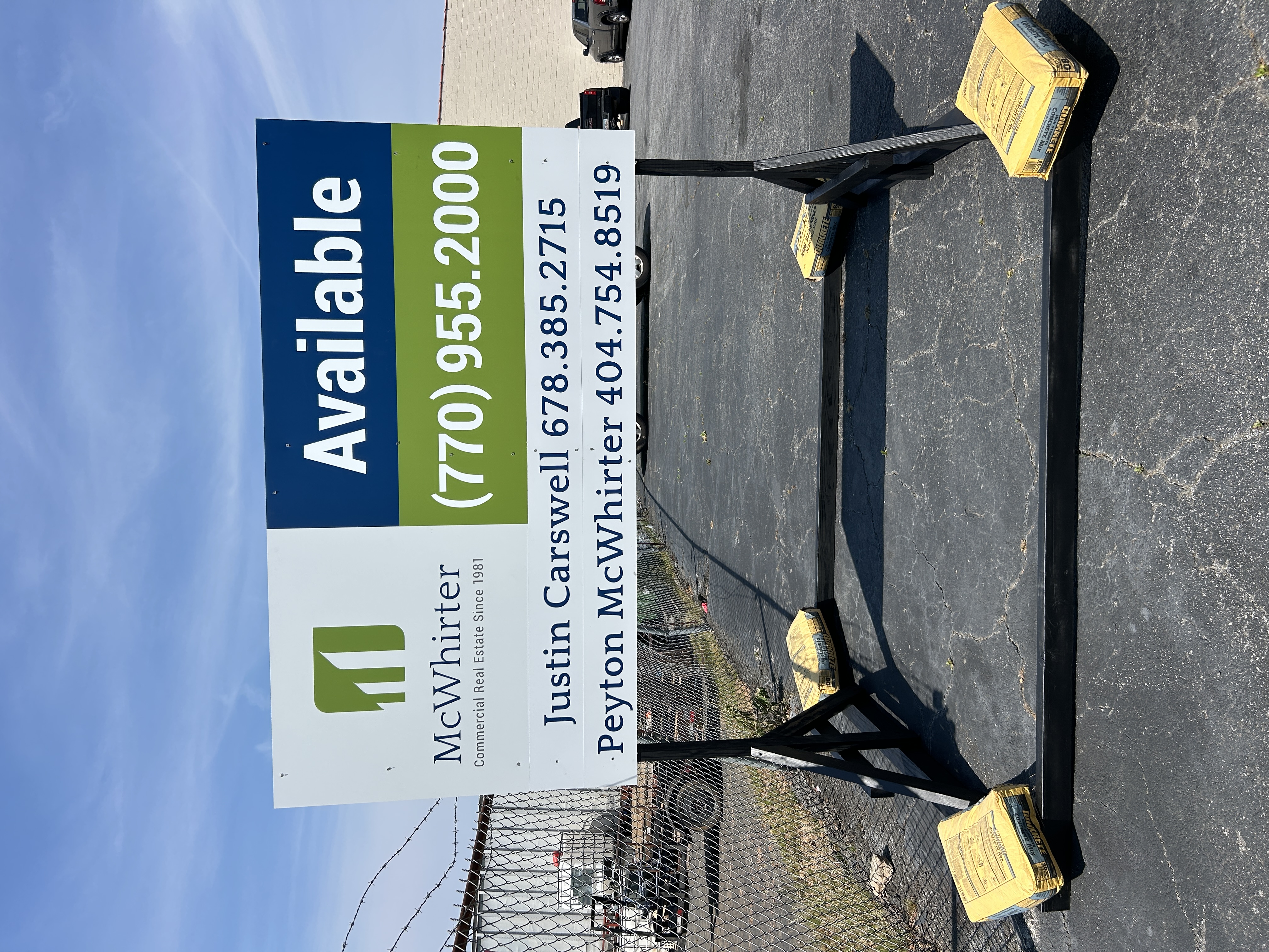 Job Site and Construction Signage: What Atlanta Contractors Need on Every Project